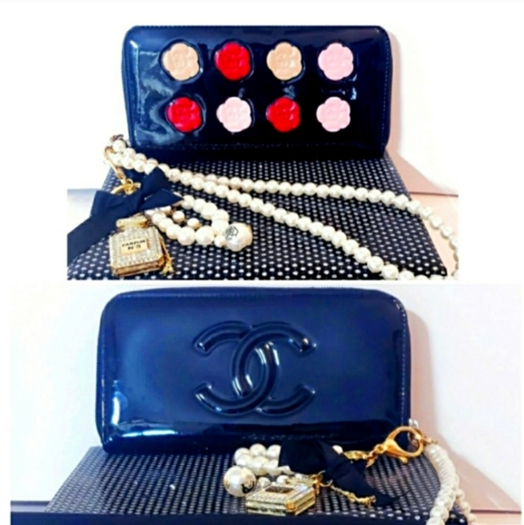 Chanel Camellia Palette Limited Edition Black Long Patent Floral Wallet - Picture 13 of 15